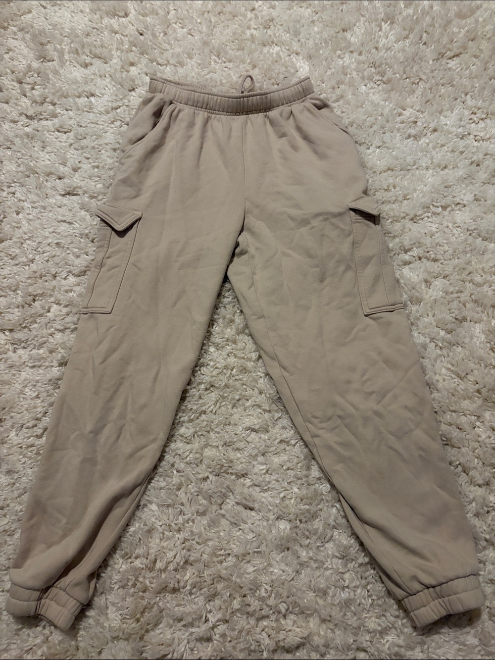 Universal Thread Beige Cargo Jogger Pants